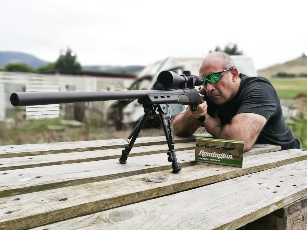 Remington 700 SPS Disparando